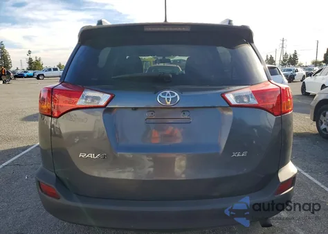 2015 Toyota Rav4 Xle из США, поврежденный, VIN 2T3WFREV2FW213716